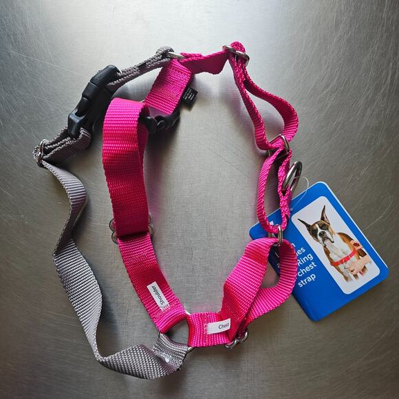 PetSafe Easy Walk No Pull Dog Harness Rasberry/Gray Size Med/Large 40 to 65 lbs - Picture 8 of 9